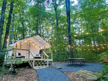 Equipped Glamping Tent with Modern Interior in Shippenville, Pennsylvania - glamping.directory