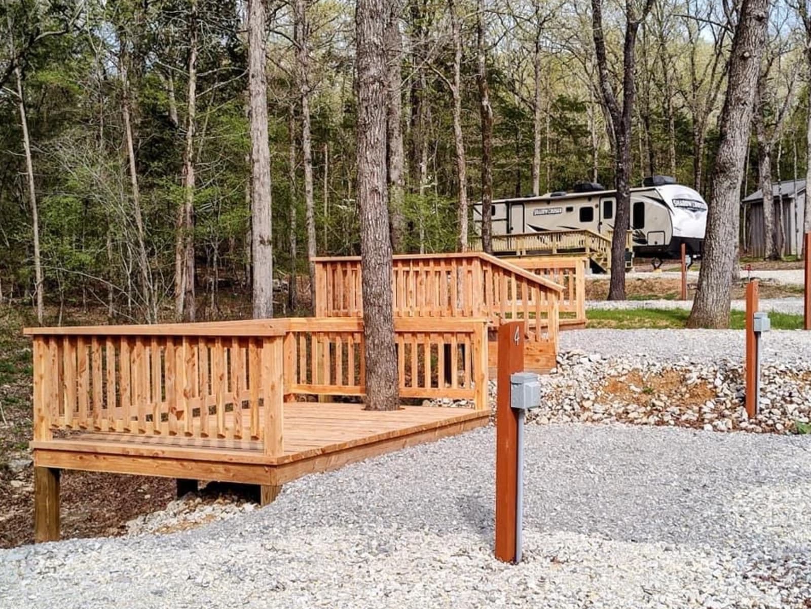 Mt Olive Mercantile & RV Park - Melbourne, Arkansas - glamping.directory