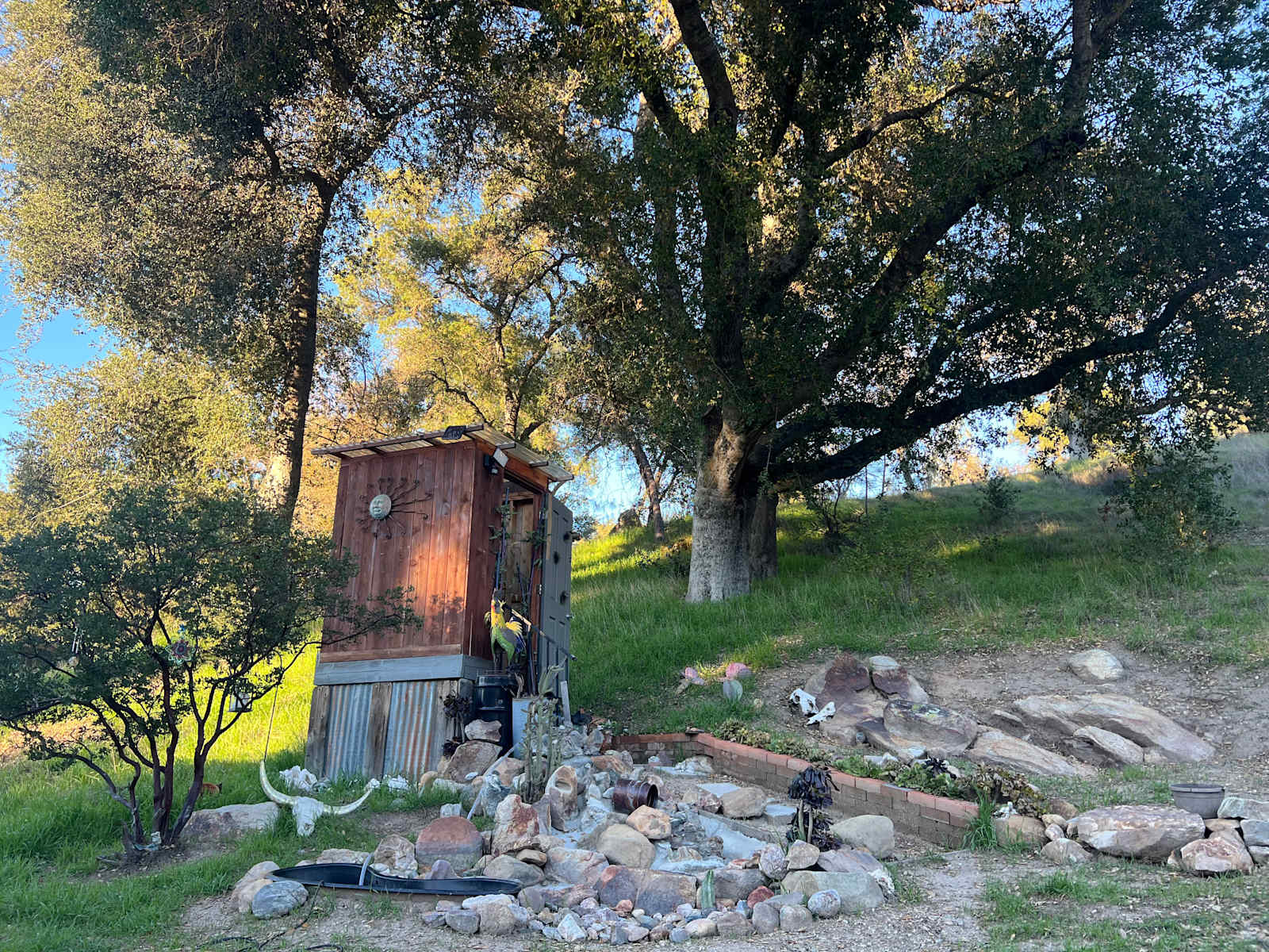 Dust Cloud Ranch – Sycamore Grove C - Santa Margarita, California - glamping.directory