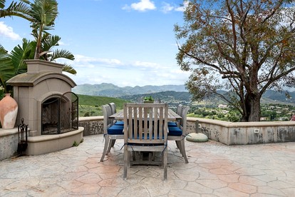 Impressive Cottage with Swimming Pool in Thousand Oaks, California - Thousand Oaks, California - glamping.directory