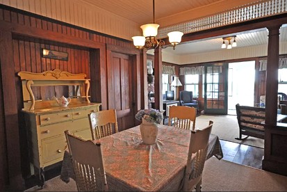 Charming Seaside Cottage Rental for Six in Cape Cod - Eastham, Massachusetts - glamping.directory