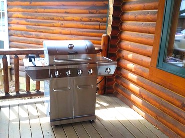 Spacious Vacation Rental Perfect for Family Reunions near Pittsburgh, Pennsylvania - Emlenton, Pennsylvania - glamping.directory