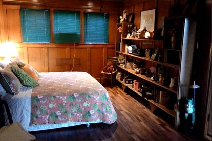 Romantic Suite Rental with Terrace and Chimenea near Gatlinburg, Tennessee - Knoxville, Tennessee - glamping.directory