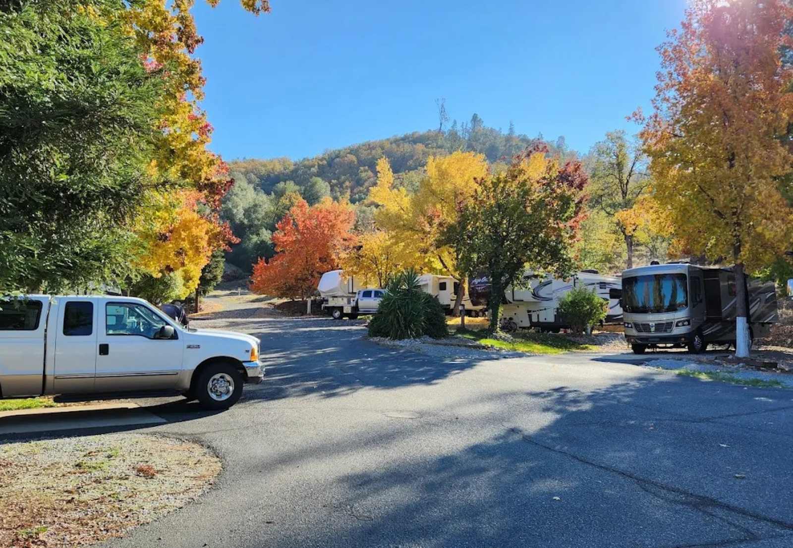 Mountain Gate RV Park - glamping.directory