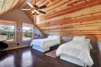 King Bear Cabin - Sensational near Blue Ridge, Turtletown, TN - Turtletown, Tennessee - glamping.directory
