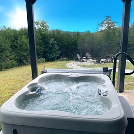 King Bear Cabin - Sensational near Blue Ridge, Turtletown, TN - Turtletown, Tennessee - glamping.directory