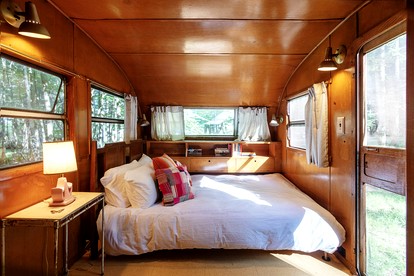 Gorgeous Fully Restored Caravan Nestled in the Trees Along Silver Lake for a Unique Vacation in Woodridge, New York - Woodridge, New York - glamping.directory