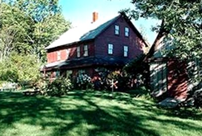 Spacious Cabin for Large Families near Mount Desert Island in Maine - glamping.directory