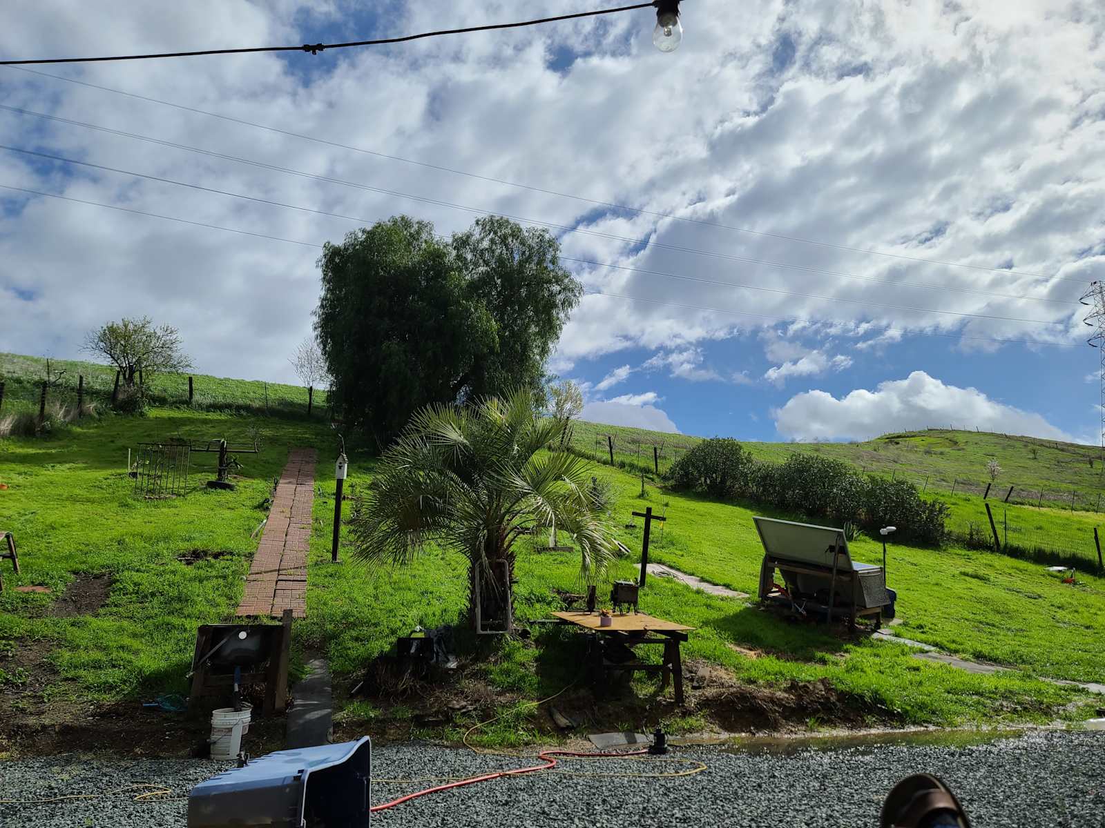Bandits Backyard Lounge - glamping.directory