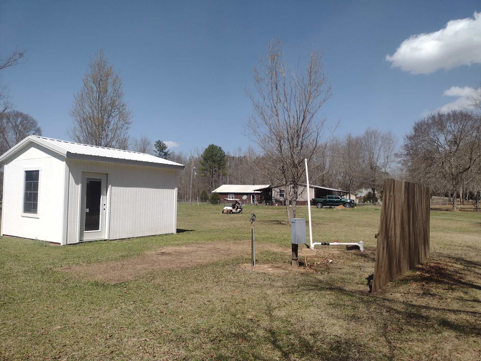 Ford Creek Estate - Hissop, Alabama - glamping.directory
