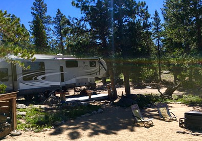 Fully Equipped RV Caravan Rental near Boulder, Colorado - glamping.directory