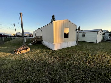 Fantastic Cottage with Pool Table in Okeechobee, Florida - Okeechobee, Florida - glamping.directory