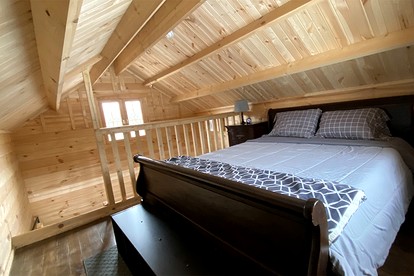 Remote and Serene Lakefront Cabin in Cantwell, Alaska, with Gorgeous Views of Nations Mountain - Cantwell, Alaska - glamping.directory
