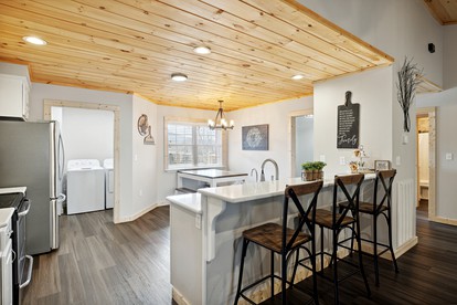 Family or Group Glamping at this Wonderful Rental in Sevierville, Tennessee - Sevierville, Tennessee - glamping.directory