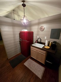 Charming Guest House Stay in a Private Ensuite in Voluntown, Connecticut - Voluntown, Connecticut - glamping.directory