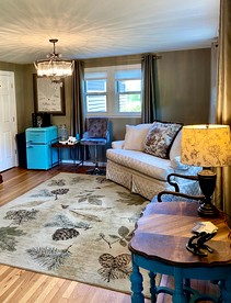 Charming Guest House Stay in a Private Ensuite in Voluntown, Connecticut - Voluntown, Connecticut - glamping.directory