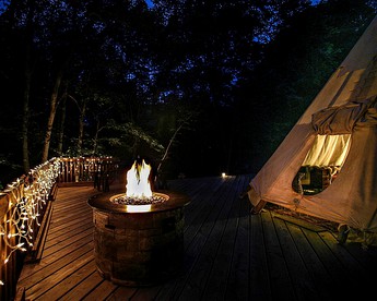 Magical Tipi Rental Perfect for a Glamping Getaway in the Missouri Ozarks - Park Hills, Missouri - glamping.directory