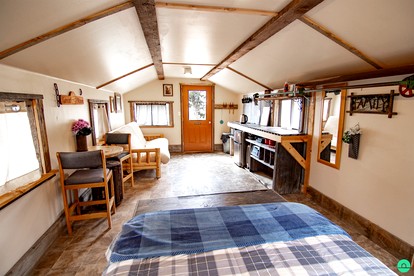 Adorable Glamping Cabin on a Wheat Farm for a Unique Getaway near Canyonlands National Park in Utah - Monticello, Utah - glamping.directory