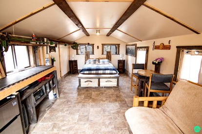 Adorable Glamping Cabin on a Wheat Farm for a Unique Getaway near Canyonlands National Park in Utah - Monticello, Utah - glamping.directory