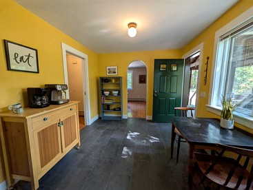 Serene Woodland Family Retreat with Screened Porch Near Acadia National Park | Ellsworth, Maine - Ellsworth, Maine - glamping.directory