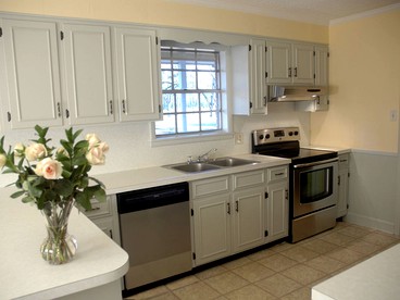 Magnificent Three-Bedroom Cottage Rental near Downtown Bainbridge, Georgia - Bainbridge, Georgia - glamping.directory