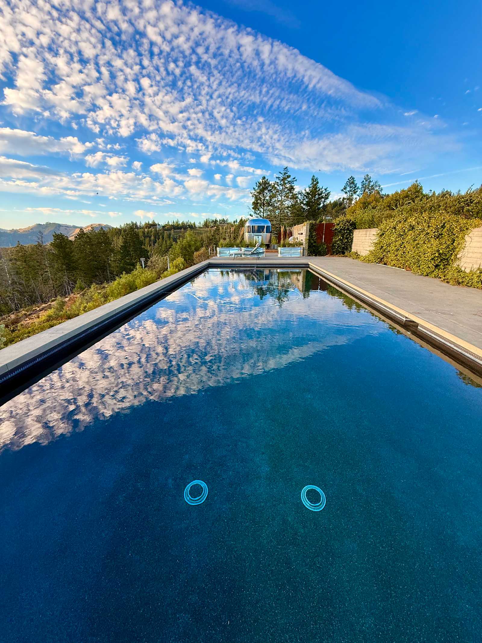 Sonoma Airstream w/ Heated Pool/Spa - Glen Ellen, California - glamping.directory