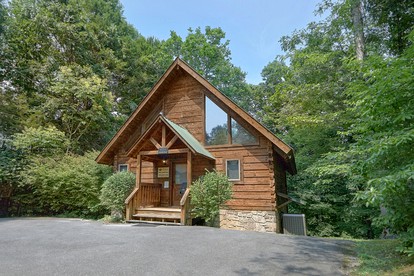 Romantic Glamping Cabin for Couples, Perfect to Explore The Great Smoky Mountains - glamping.directory