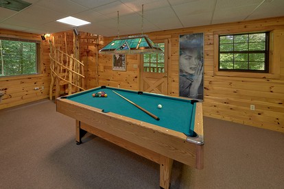 Romantic Glamping Cabin for Couples, Perfect to Explore The Great Smoky Mountains - Pittman Center, Tennessee - glamping.directory