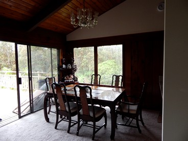 Charming Wheelchair Accessible Accommodation for Getaway in Fern Forest, Hawaii - Mountain View, Hawaii - glamping.directory