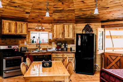 Unique Yurt Rental with a Hot Tub in White Salmon, Washington - White Salmon, Washington - glamping.directory