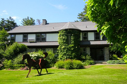 Beautiful Suite Rental in the Litchfield Hills of Connecticut near Mohawk Mountain - glamping.directory