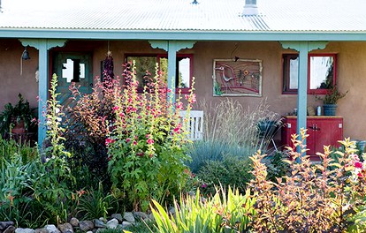 Rustic Country Glamping Cottage for Four near Santa Fe, New Mexico - Taos, New Mexico - glamping.directory
