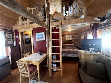 Charming Log Cabin with Mountain Views near Trails in Pony, Montana - Pony, Montana - glamping.directory