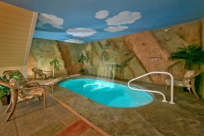 Luxurious Cabin Rental for a Unique Getaway near the Great Smokies, TN - Gatlinburg, Tennessee - glamping.directory