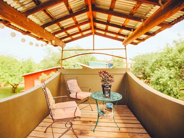 Unique Lake Travis Front Eco-Cabin Rental on Magical Yoga Retreat near Austin, Texas - Spicewood, Texas - glamping.directory