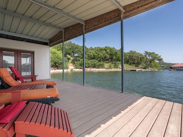 Unique Lake Travis Front Eco-Cabin Rental on Magical Yoga Retreat near Austin, Texas - Spicewood, Texas - glamping.directory