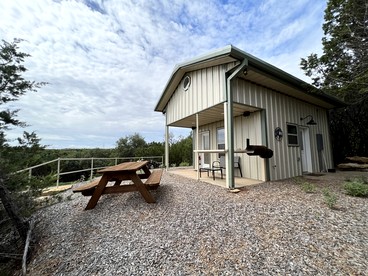 Cozy Cabin for Glamping Stay on Lake Godstone, Texas - glamping.directory