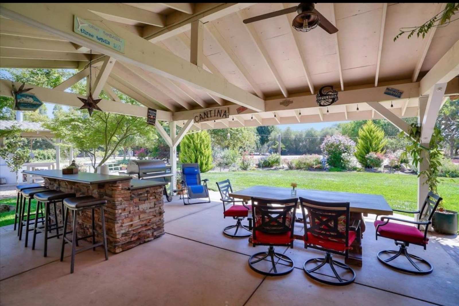 Saddle and Sip Retreat - Gilroy, California - glamping.directory