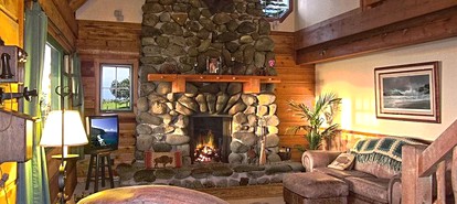 Tropical Nature Lodge with Incredible Views near Kohala Forest Reserve in Hawaii - Hawi, Hawaii - glamping.directory