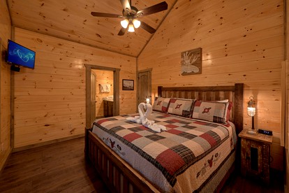 Luxury Cabin Rental with Heated Indoor Pool near Gatlinburg, TN - Gatlinburg, Tennessee - glamping.directory
