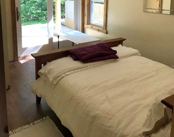 Tranquil Vacation Rental Nestled in the Shenandoah Mountains of Howardsville, Virginia - Howardsville, Virginia - glamping.directory