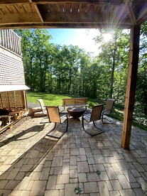 Tranquil Vacation Rental Nestled in the Shenandoah Mountains of Howardsville, Virginia - Howardsville, Virginia - glamping.directory
