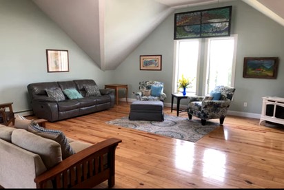 Lush Pastoral Vacation Rental Haven Near Saco River, Maine - Saco, Maine - glamping.directory
