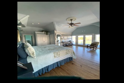 Lush Pastoral Vacation Rental Haven Near Saco River, Maine - Saco, Maine - glamping.directory