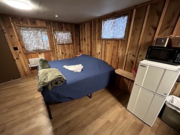Pet Friendly Studio Cabin with Kitchenette and BBQ, Perfect for a Weekend in the Forest of Christopher Creek - Payson, Arizona - glamping.directory