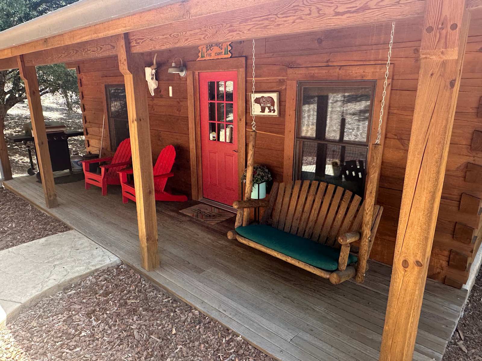 Apple Valley Cabin - Phoenix Lake, California - glamping.directory