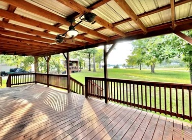 Beautiful Rustic Wooden Cabin in Quitman, Mississippi - Quitman, Texas - glamping.directory