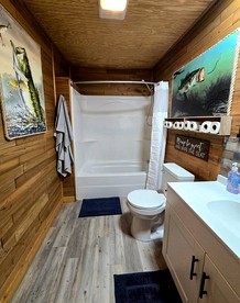 Beautiful Rustic Wooden Cabin in Quitman, Mississippi - Quitman, Texas - glamping.directory