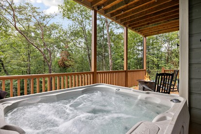 Impressive Cabin Retreat with Game Room and Beautiful Exterior Living Space in Sevierville, Tennessee - Sevierville, Tennessee - glamping.directory