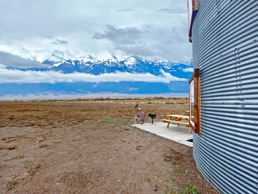 Unique Pet-Friendly Towers Retreat Fully Equipped in Colorado - Mosca, Colorado - glamping.directory
